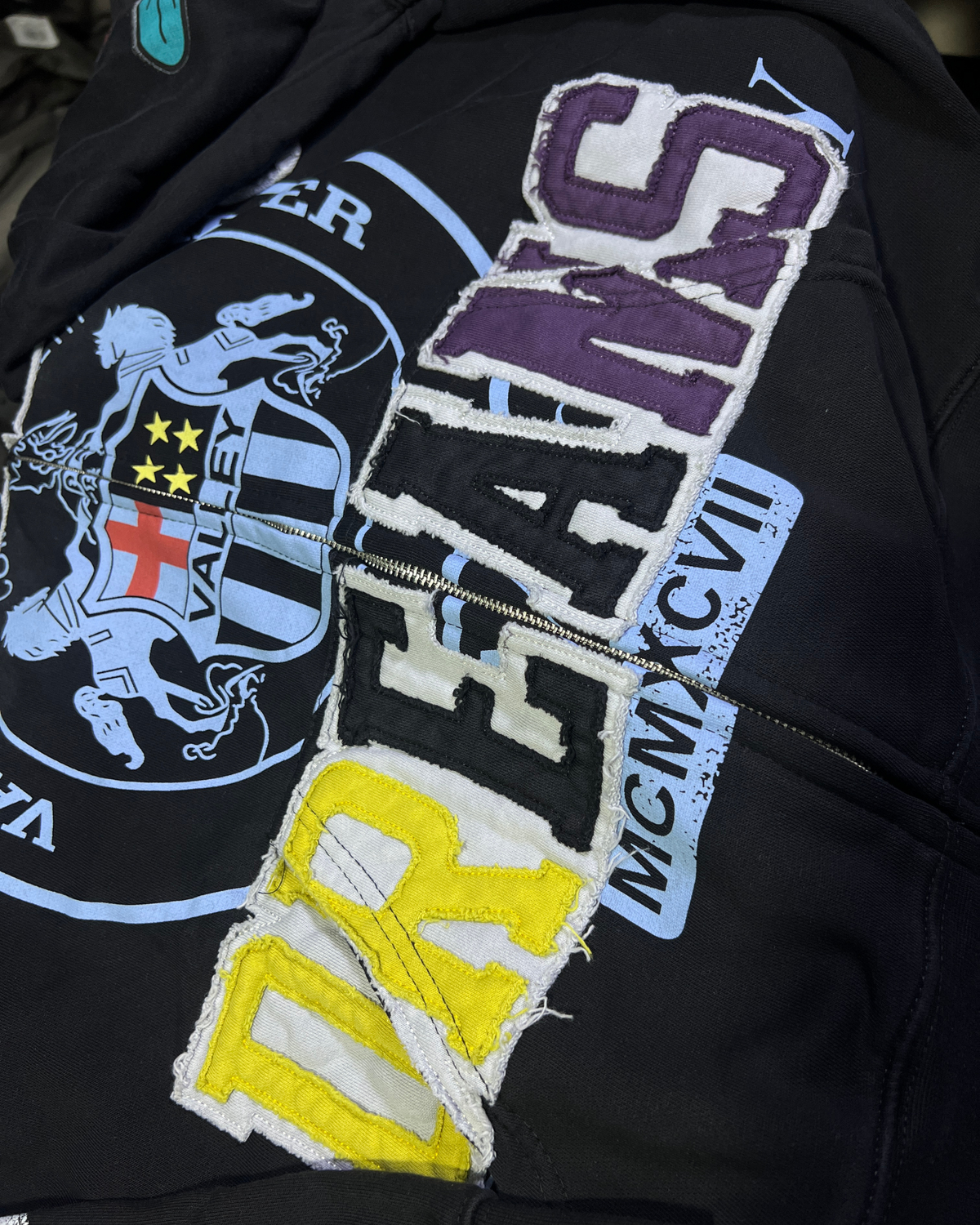 VALLEY DREAM HOODIE