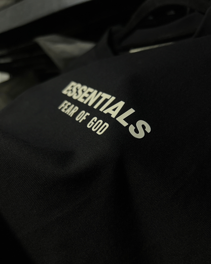 PLAYERAS ESSENTIALS 2025